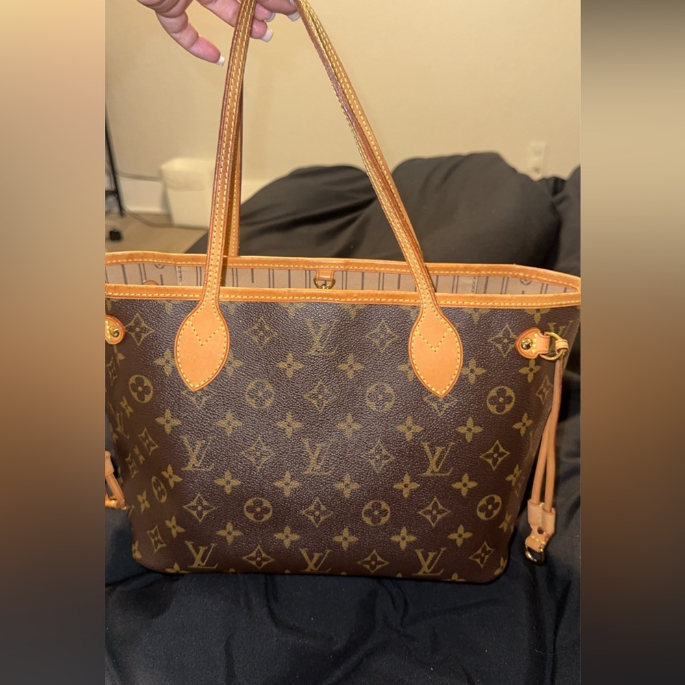 Louis Vuitton Brown and Gold Monogram Tote with broken strap